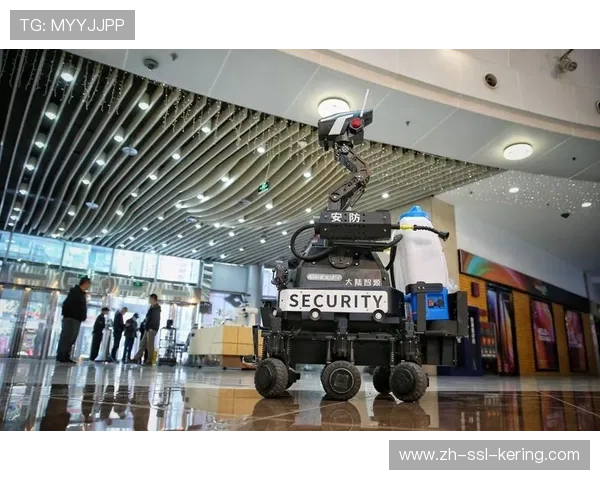 机器人服务集群落地场馆，导览清洁安防实现全自动化