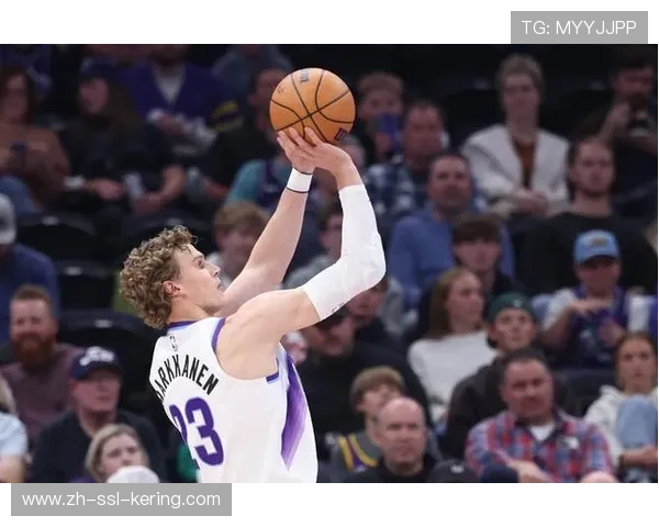 爵士100-107猛龙，马尔卡宁27分11篮板空砍